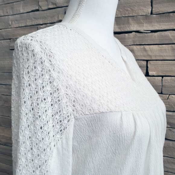 Style & Co. Crochet Lace Shoulder Split Neck top - Picture 3 of 4